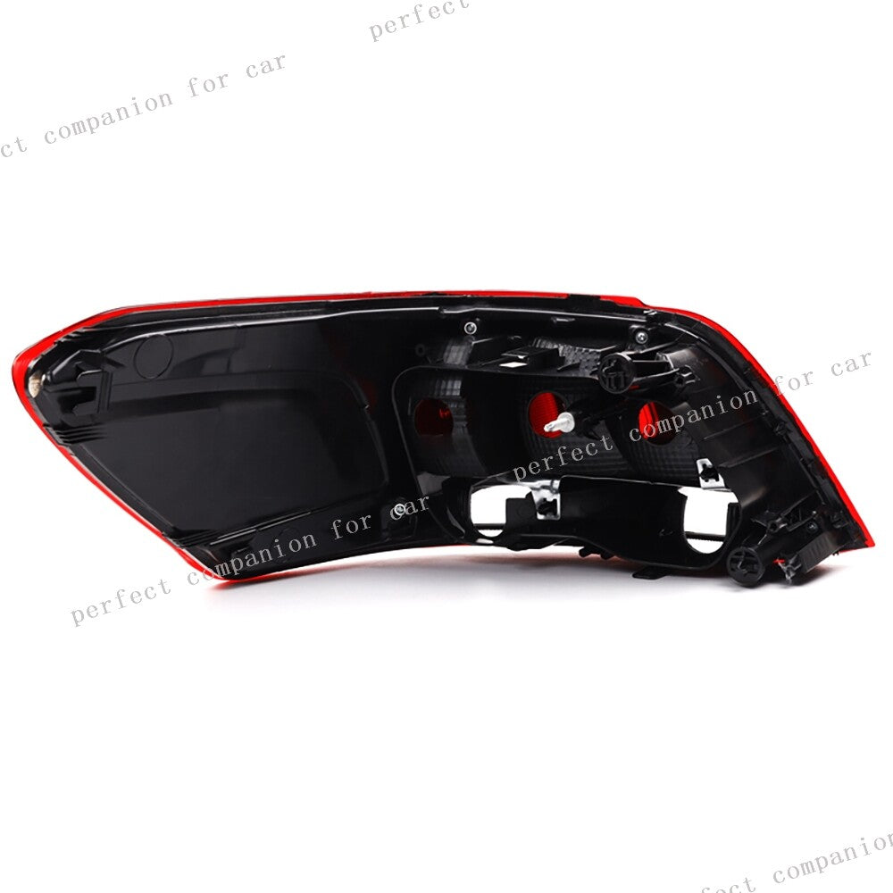 The right taillight, rear brake light, and turn signal light are applicable to the for Peugeot 301 (2017-2019).
