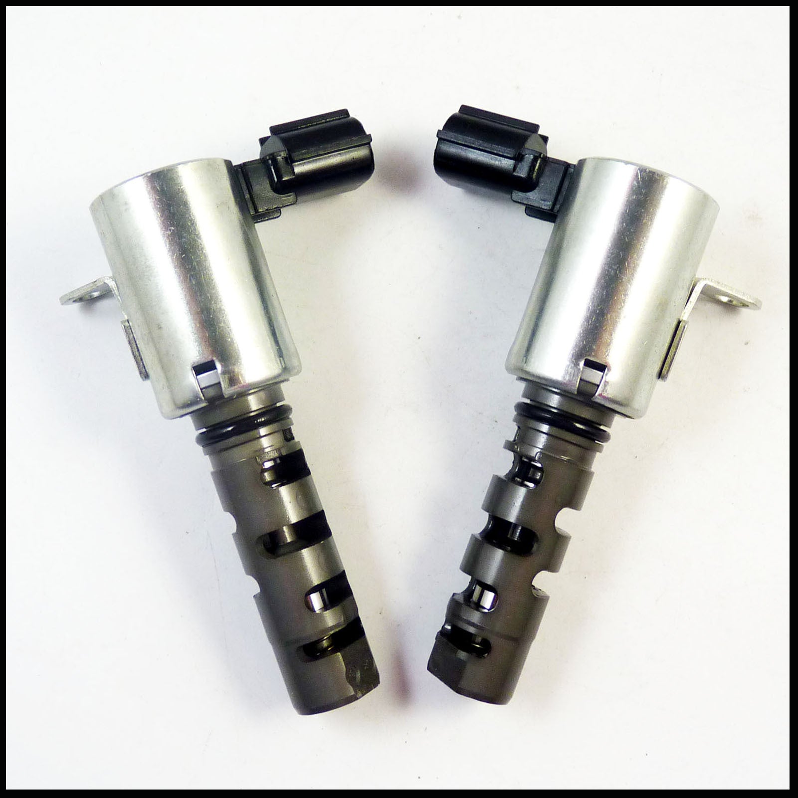 Cam-mounted timer oil control Solenold valve (left and right) suitable for Lexus for Toyota 1534020011