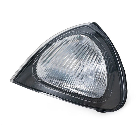Widelight indicator light for the left corner of the car, applicable to for Toyota Avensis Caldina CT220 1998-2002.