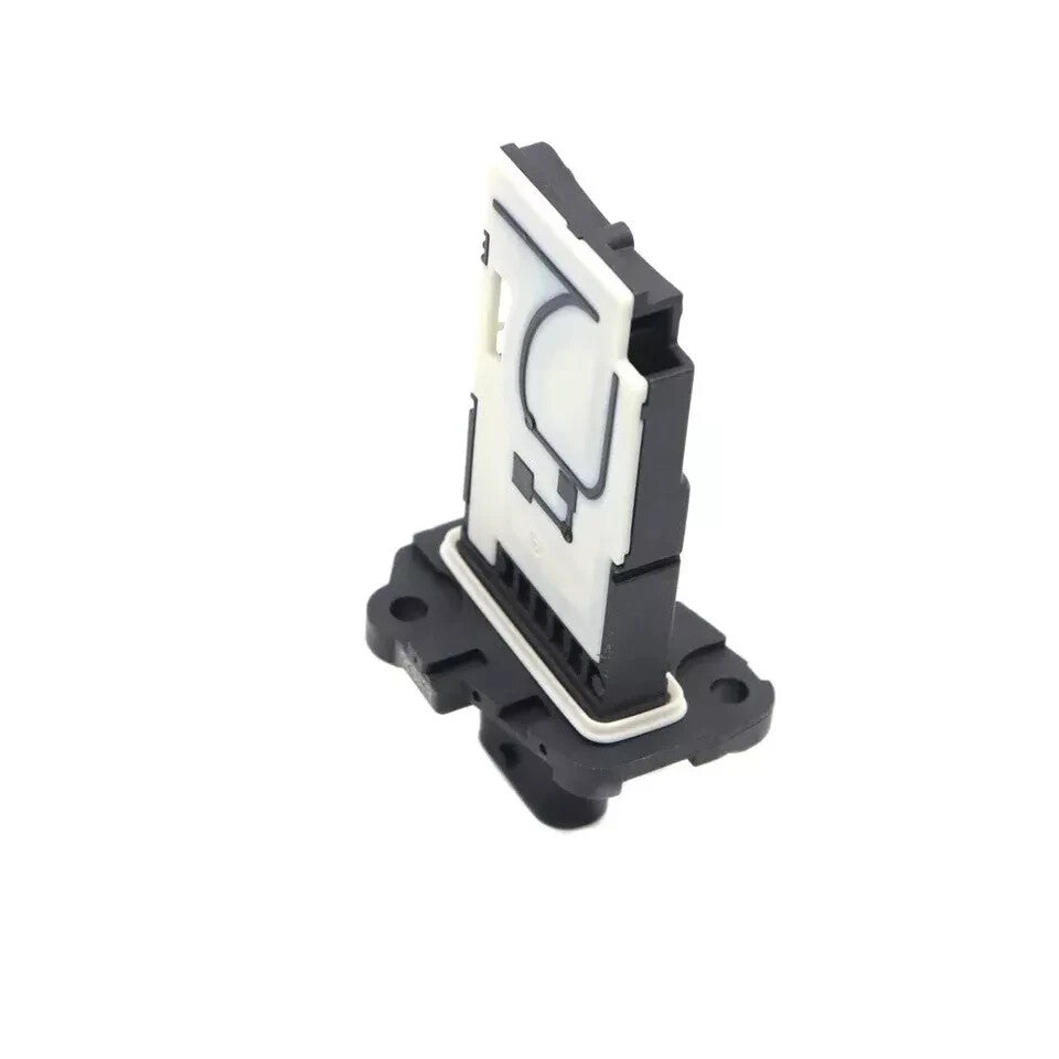 5wk98505 is a mass airflow sensor suitable for BMW X1, X2, X3, X4, X5, and 620/520 models.