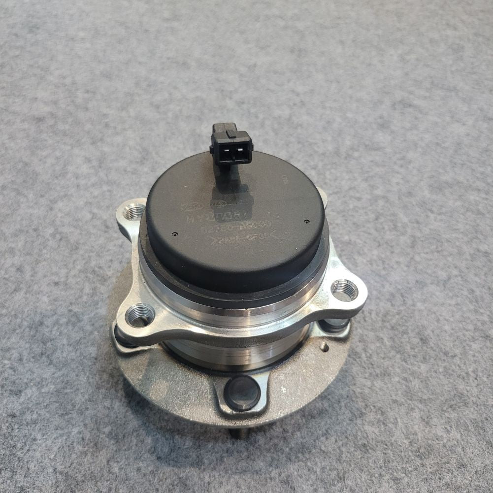 Rear Wheel Hub  Bearing for Kia Sedona 15-21