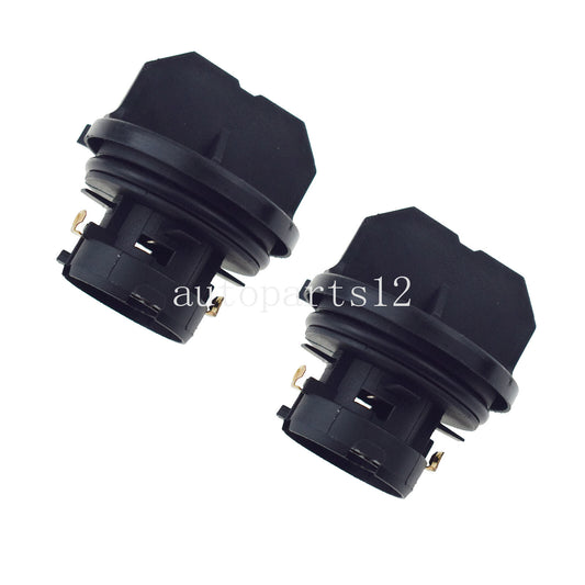 Front left and right turn signal bulb sockets are compatible with for Mercedes-Benz E320, E350, E550, E63, and AMG.