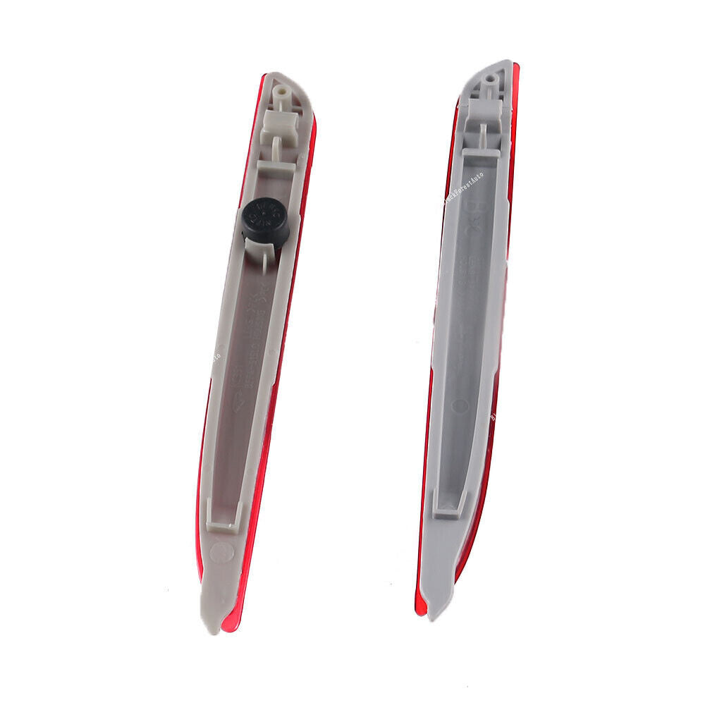 Pair Rear Left Right Side Bumper Reflector For 2008-2012 for Mazda 3 Red