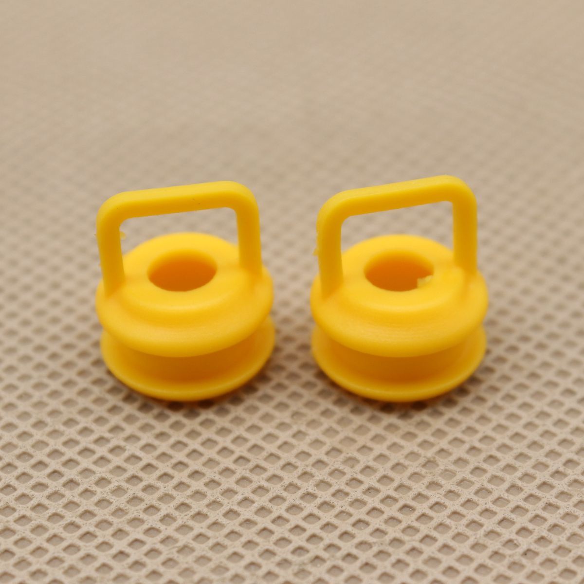 2-Piece Automatic Transmission Cable Linkage Bushing Kit for Chevrolet and for Cadillac for Jimmy