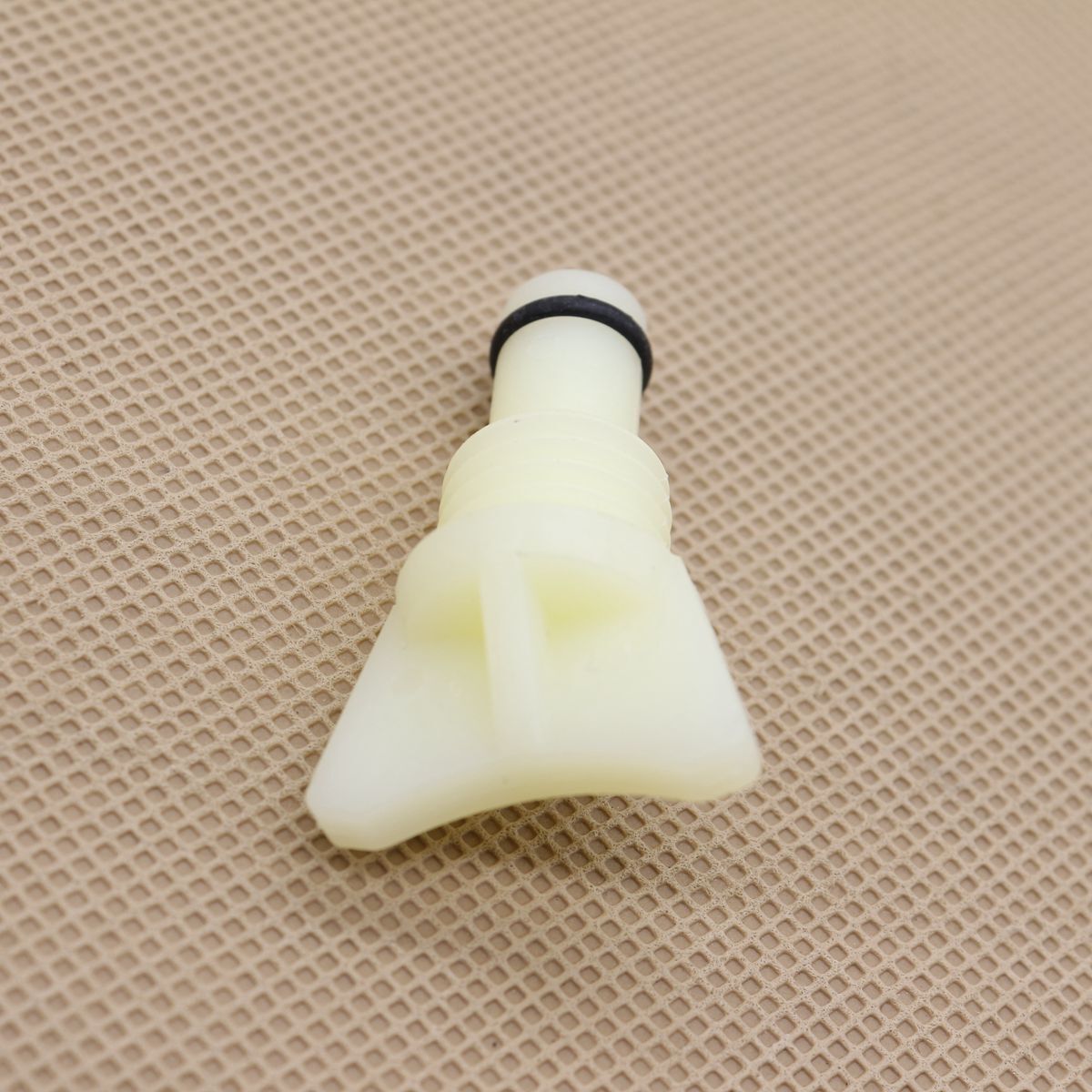 2Pcs Radiator-Petcock Drain Plug 2332254010, 23322-54010 for Toyota , for LEXUS