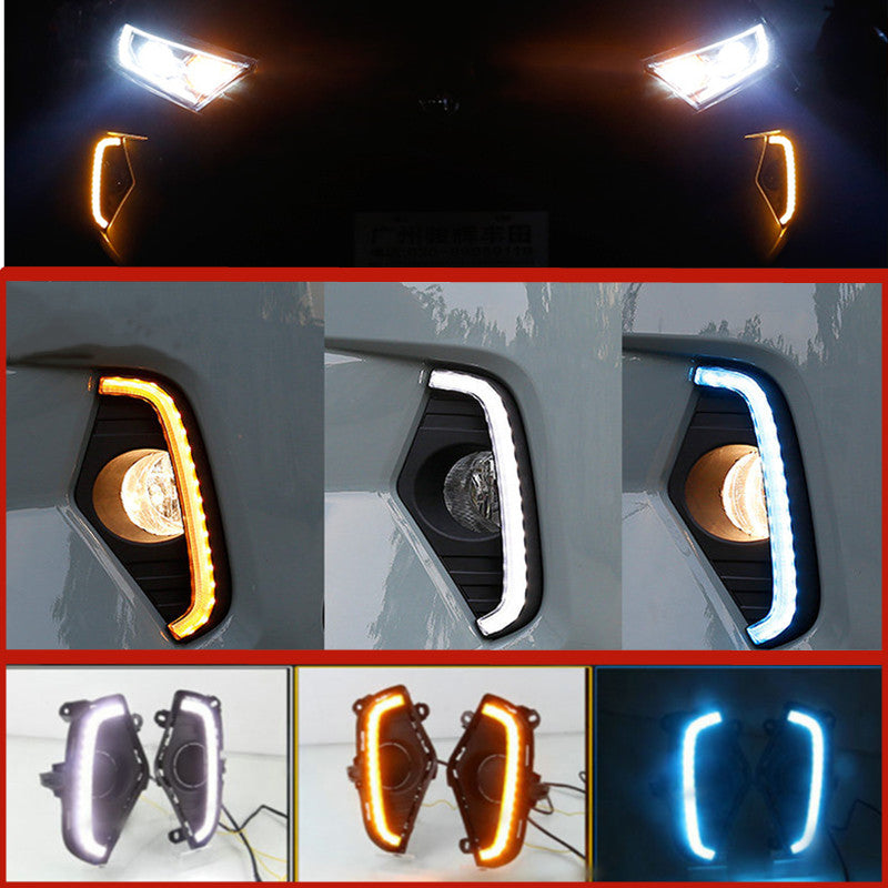 DRL daytime running lights with LED fog lights and turn signals are suitable for Toyota RAV4 2019 and 2020 models.