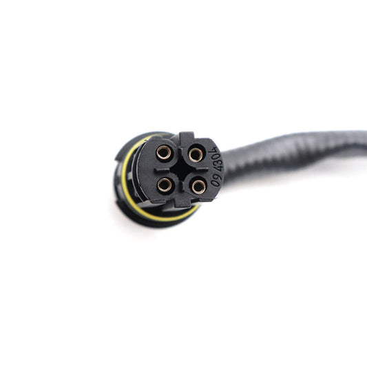 The new right front oxygen sensor is compatible with the for Maserati Quattroporte Ghibli 2014-17 670002200