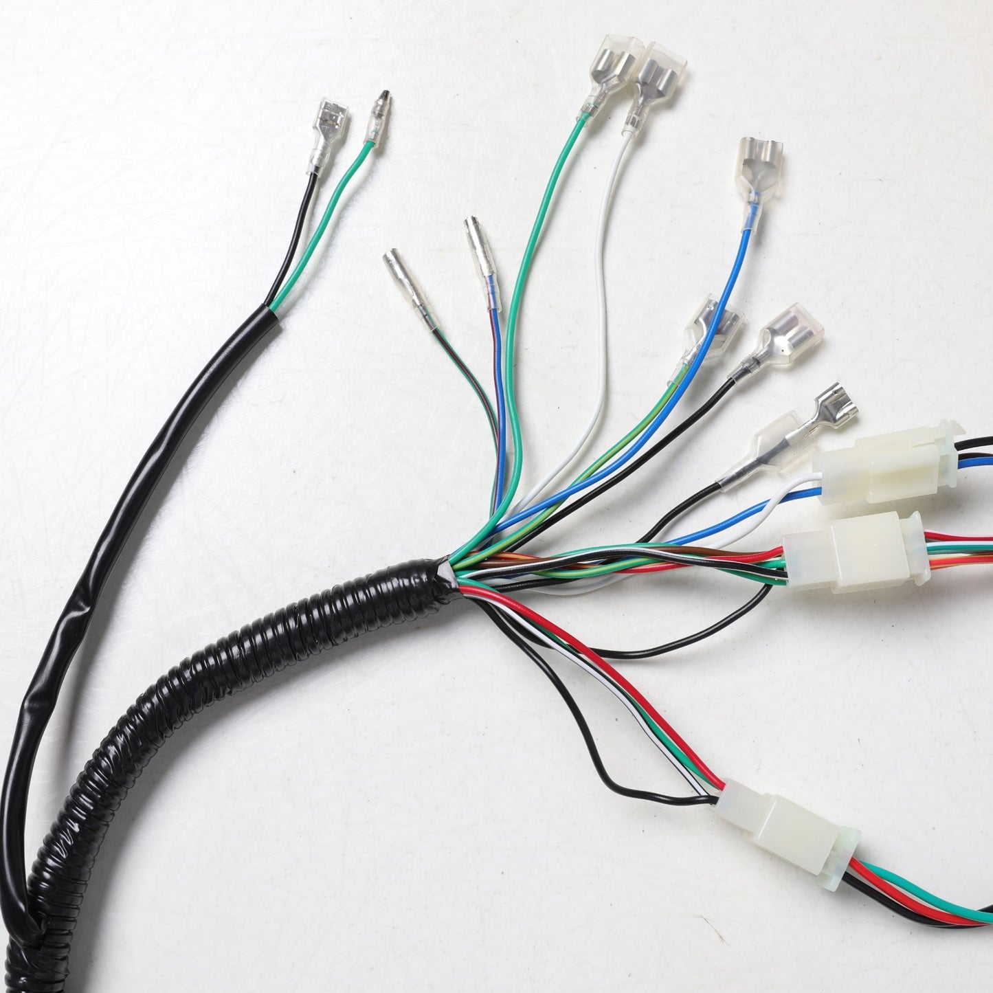 Complete electric wiring harness for 250cc Dirt Pit bicycles, all-terrain vehicles, go-karts, and four-wheel off-road vehicles.