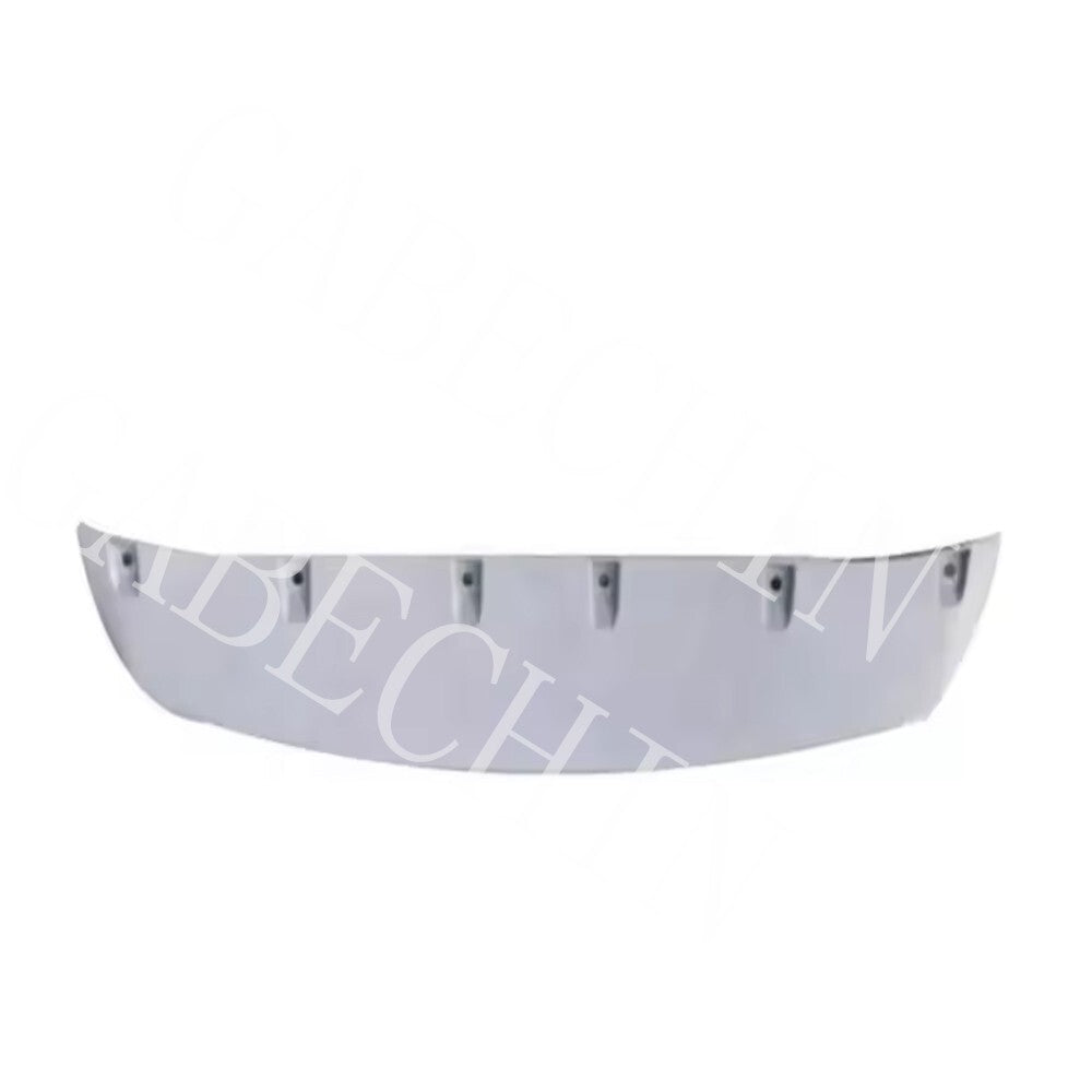 Suitable for Maserati Quattroporte front bumper protector air boiler 673006999