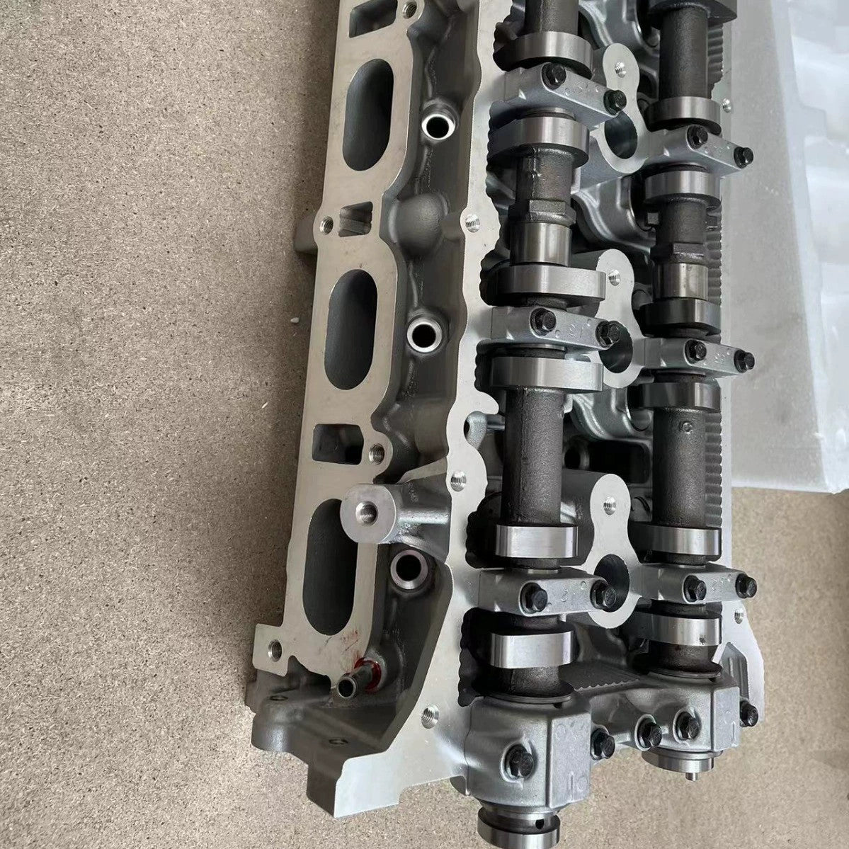New for Suzuki Grand Vitara 2.4L Complete Cylinder Head Assy 11100-78KA0 J24B