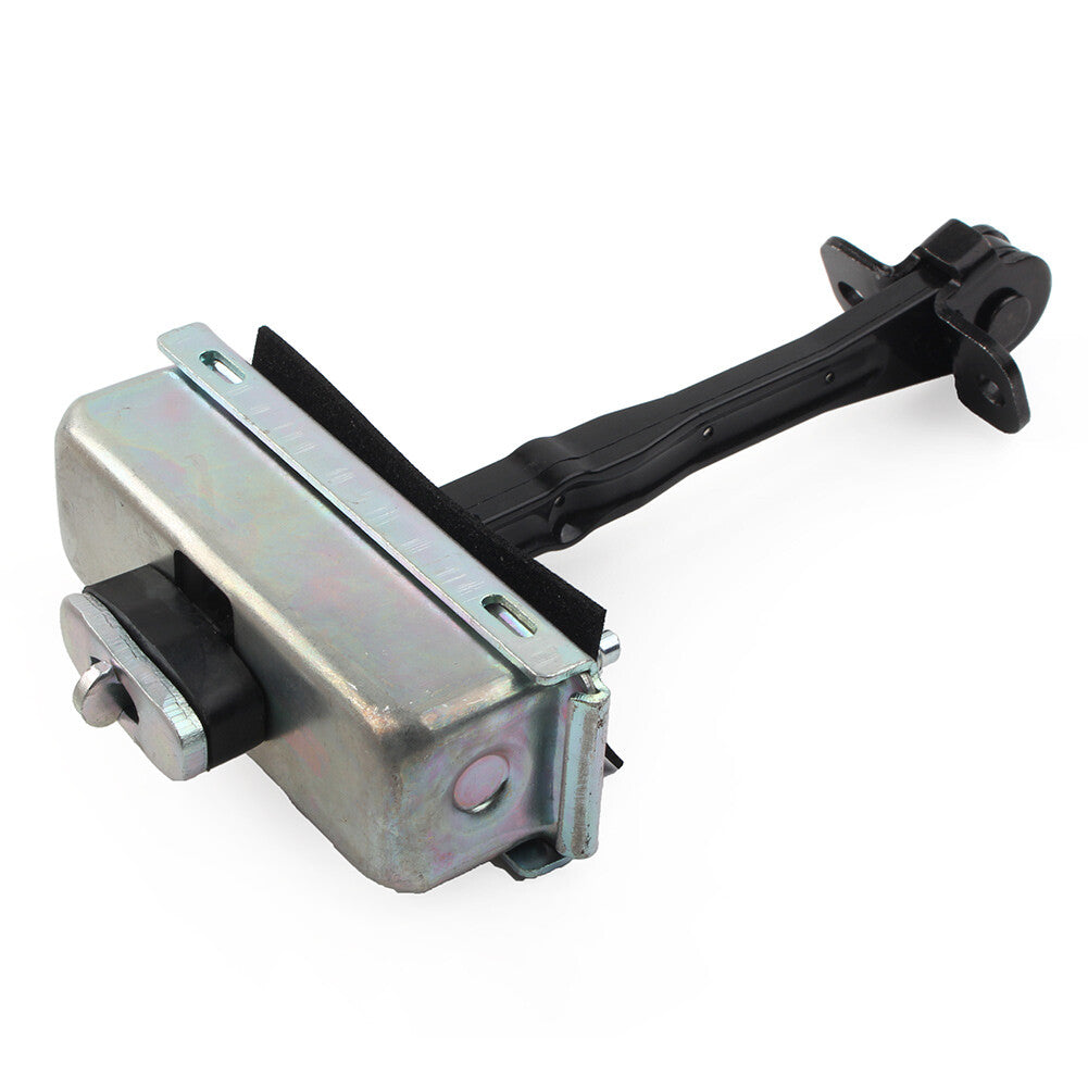 Front and rear door limiters are suitable for Land Rover LR3, LR4, and for Land Rover for Range Rover Sport models. BDH780070