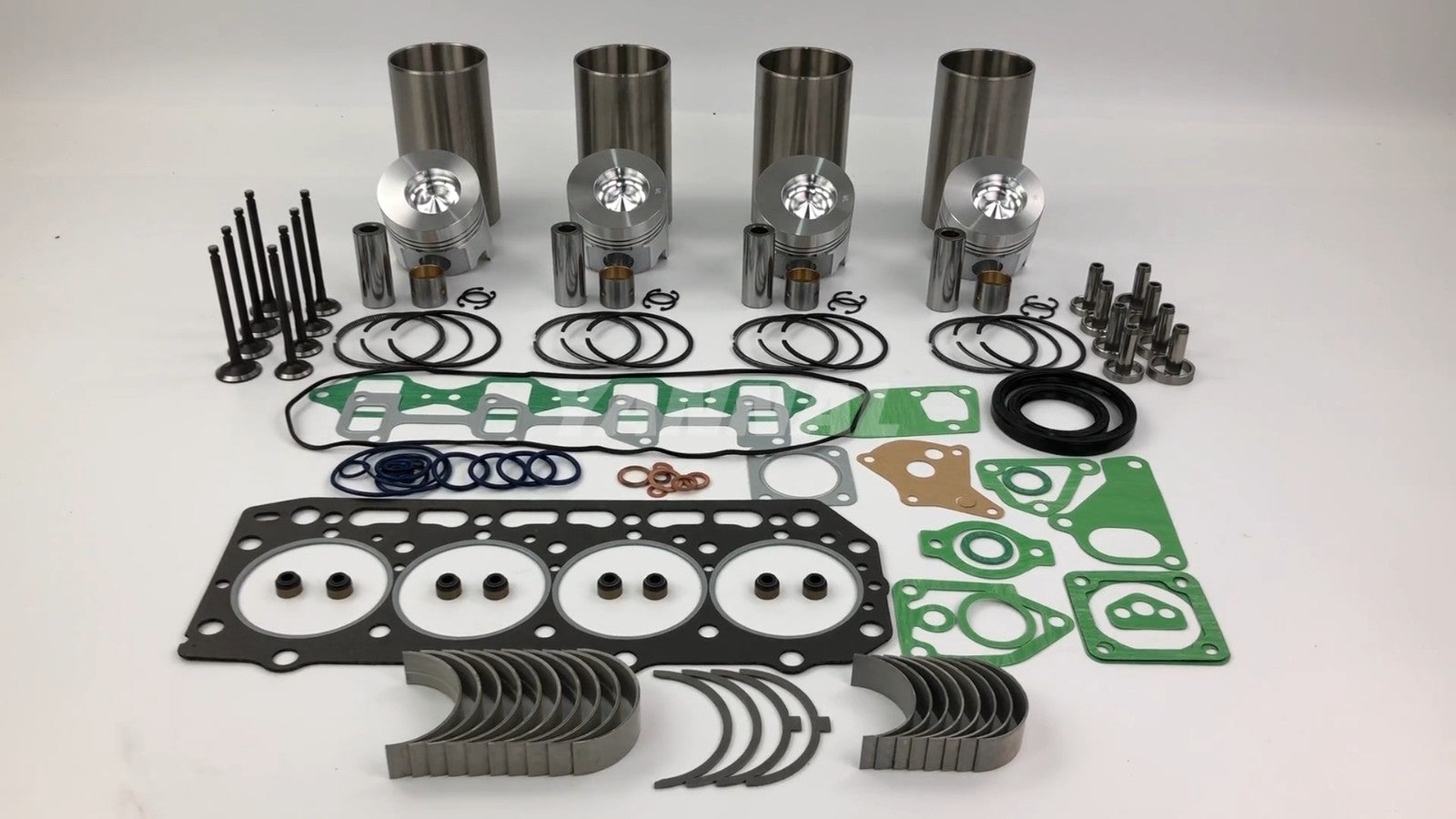 Overhaul and rebuild kit, piston rings, full head washers, bearings suitable for Yanmar 4D84-2