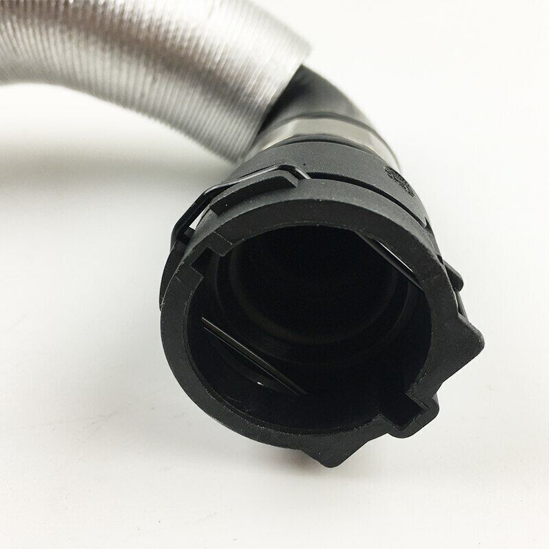 11537572159 for BMW 1'/3'/5'/X1/Z4 E88 E87 E82 Coolant Pipe Radiator Hose