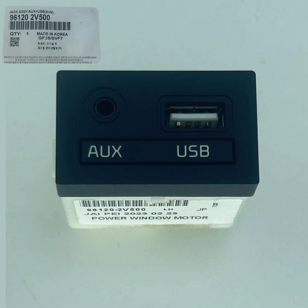 AUXILIARY JACK USB iPod AUX JACK for HYUNDAI for VELOSTER 2012-2017 961202V5004X