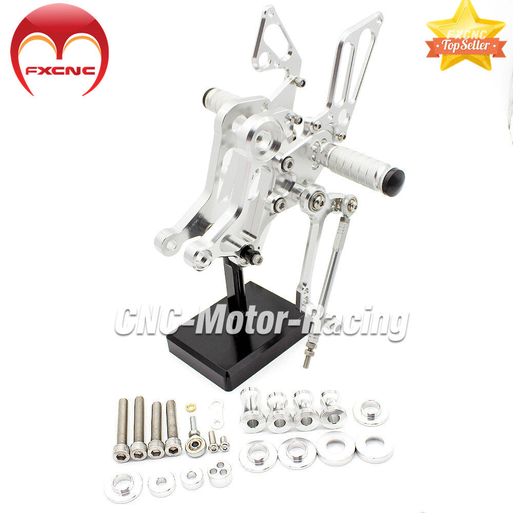 CNC rear wheel kit with gears and spikes for Ducati Monster 1100 (2009-2010)