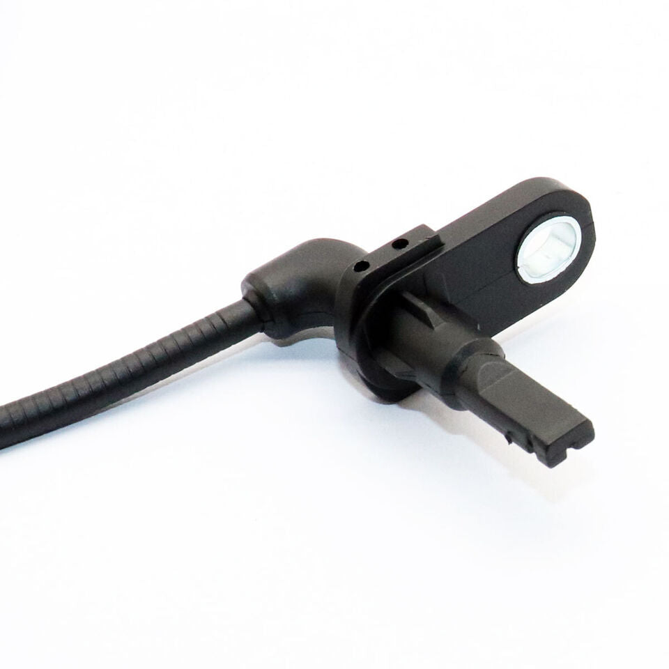 1 ABS wheel speed sensor for front left side for Toyota Prius 16-22 Prius Prime 17-2022