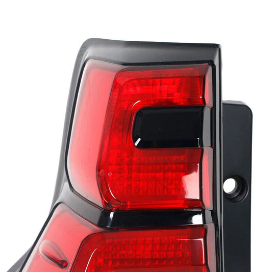 Rear taillight turn signals applicable to for Toyota for Land Cruiser Prado LC150 2018-2020