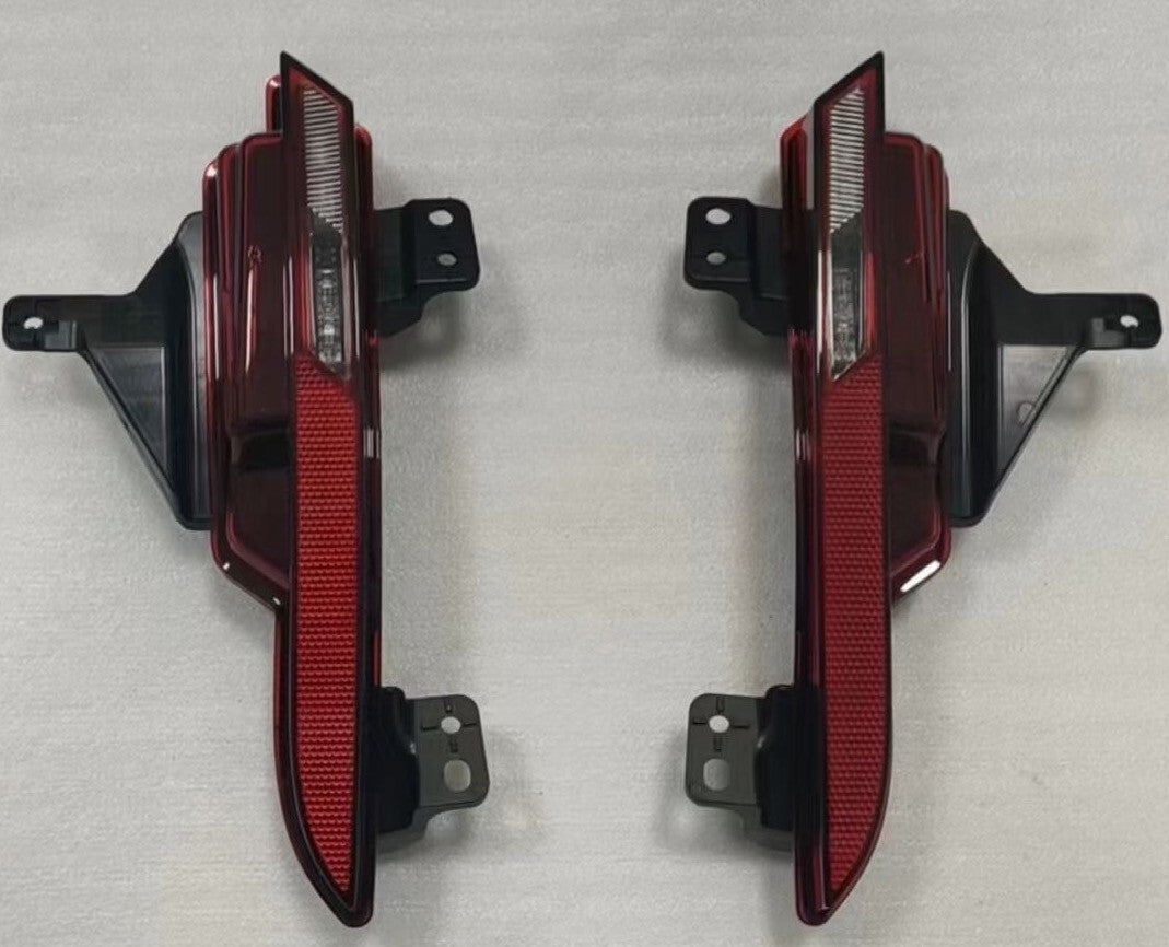 2x Rear reflector Red Bumper Fog Lamp Light for Range Rover sport P360 2023 up