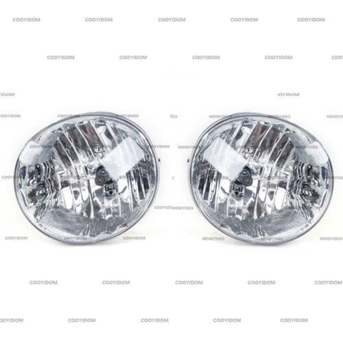 A pair of front fog light bumper driving light strip bulbs are suitable for Toyota RAV4 2004-2005
