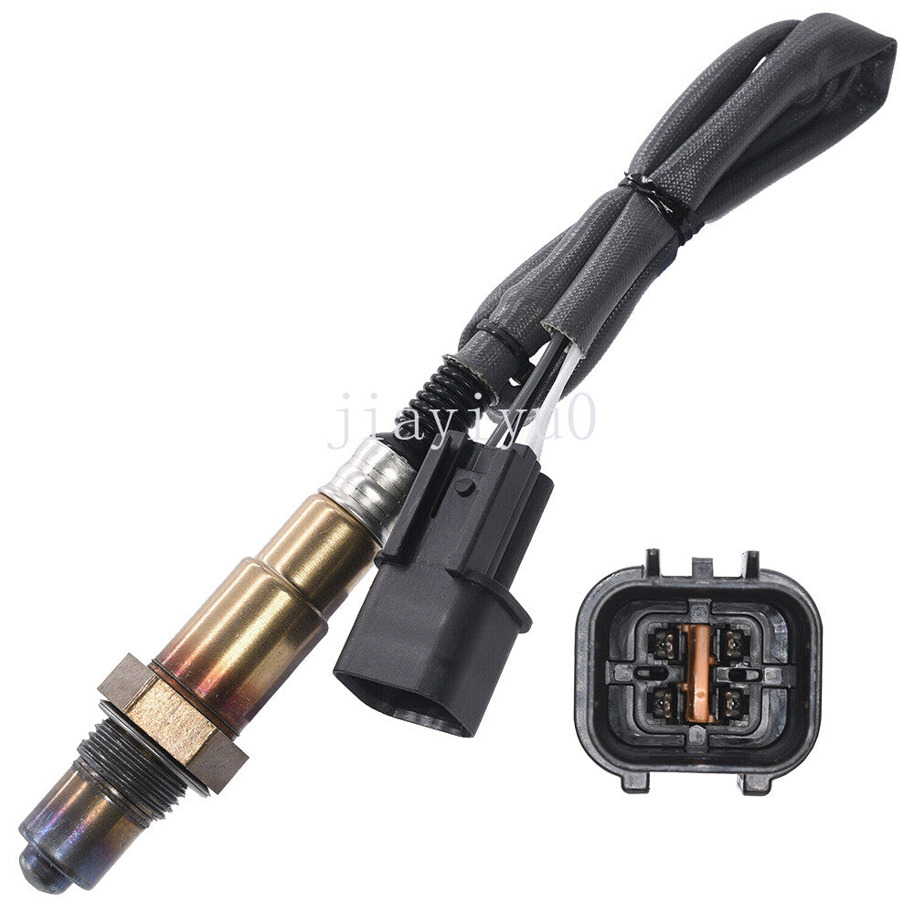 The new upstream oxygen sensor is suitable for the for GMC Savana 3500 4.8L/6.0L engine. (Contact: 08-15 12599204 12599866-)