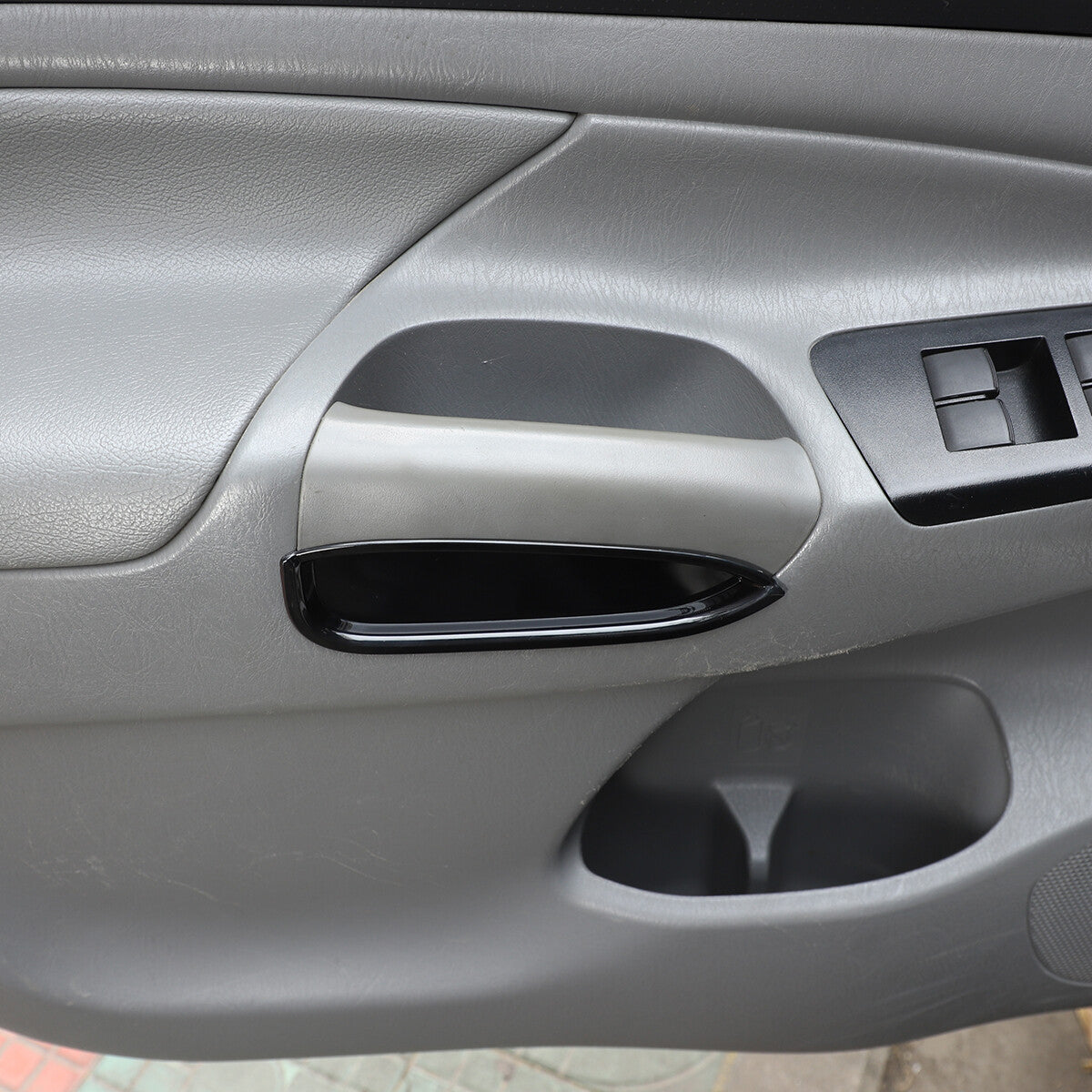 Carbon central control air outlet sticker decoration for Fengyangta Tacoma 2011-2015 USA
