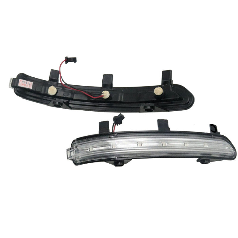 A pair of LED rearview mirror lights and turn signals for Foton Tunland 2012-2019.
