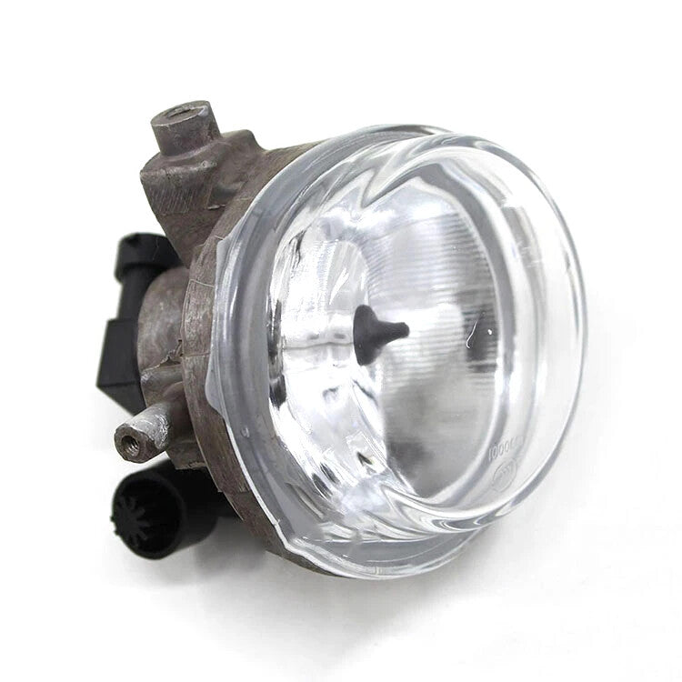 1. Dual front bumper fog lights. Fog lights are suitable for Mazda 3/Axela and for Mazda 2/5/6/Atenza.