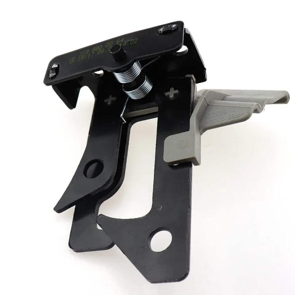 Suitable for Mercedes-Benz hooded latches CLS550, C300, C63, AMG S 2015-2017 2188800064