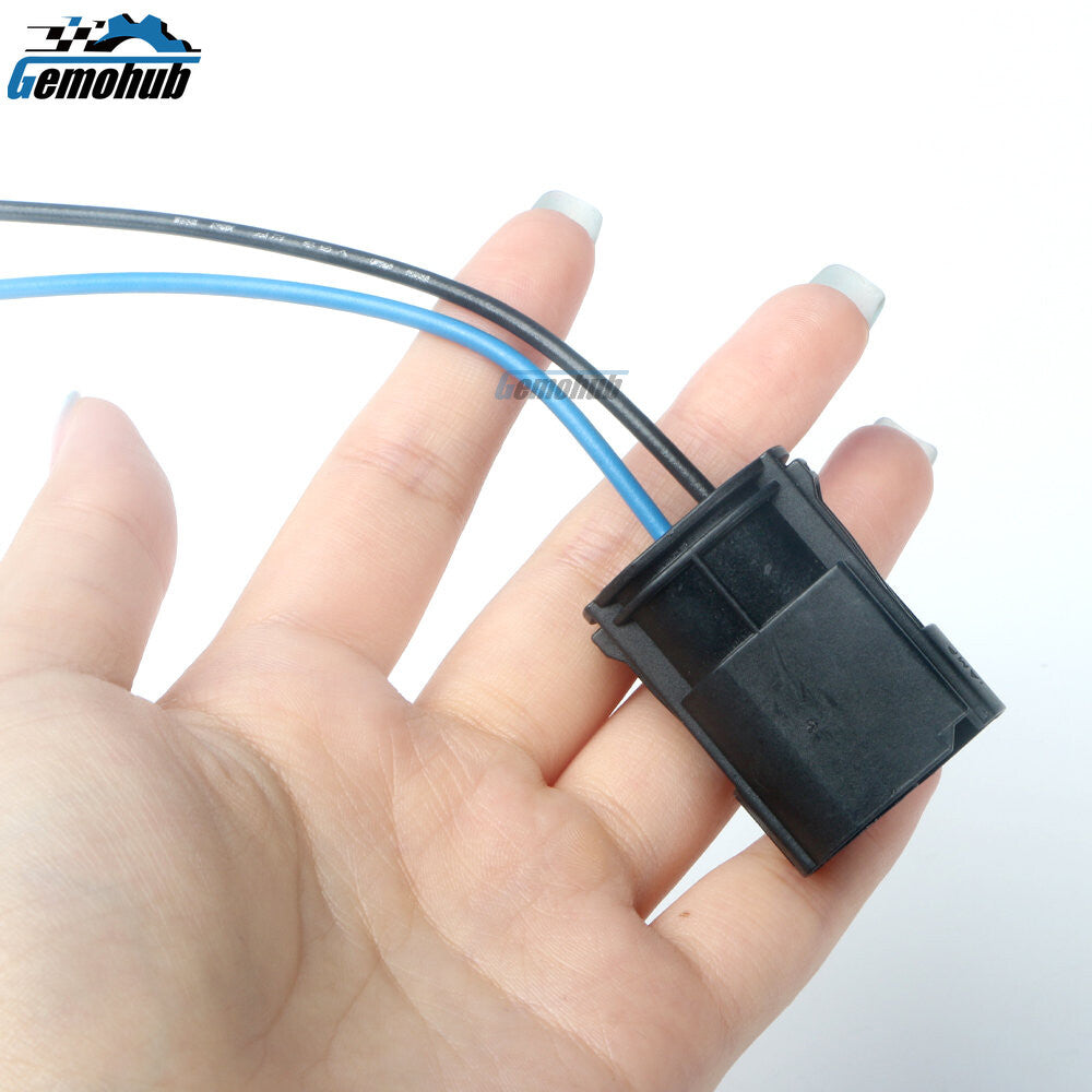 Fuel pump wiring connector for BMW X1 X3 X5 X7 E60 E70 F18 F02 X5 X6 520 325