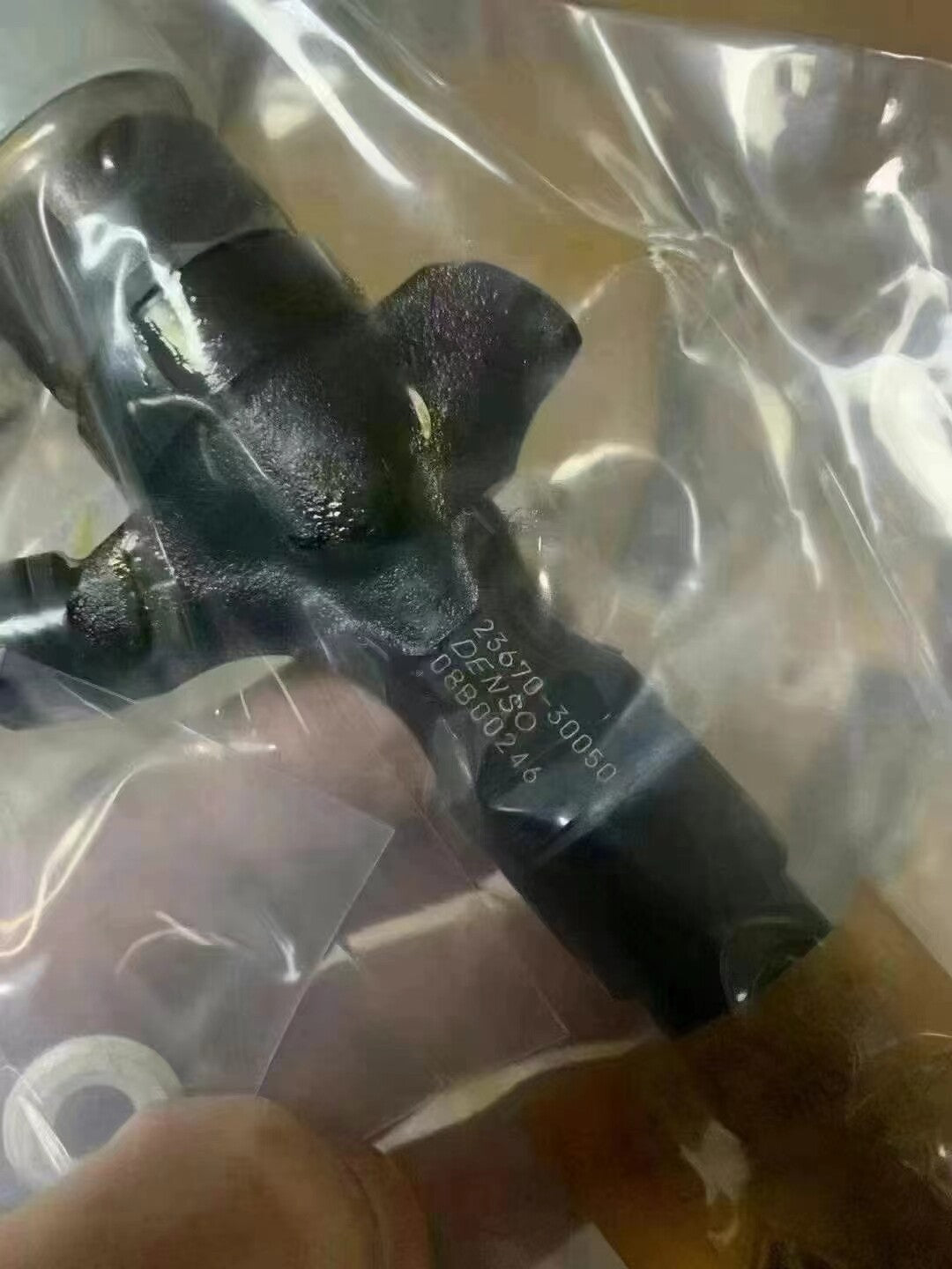 New for TOYOTA HIACE 2KD-FTV Common Rail Injector 095000-5881 23670-30050