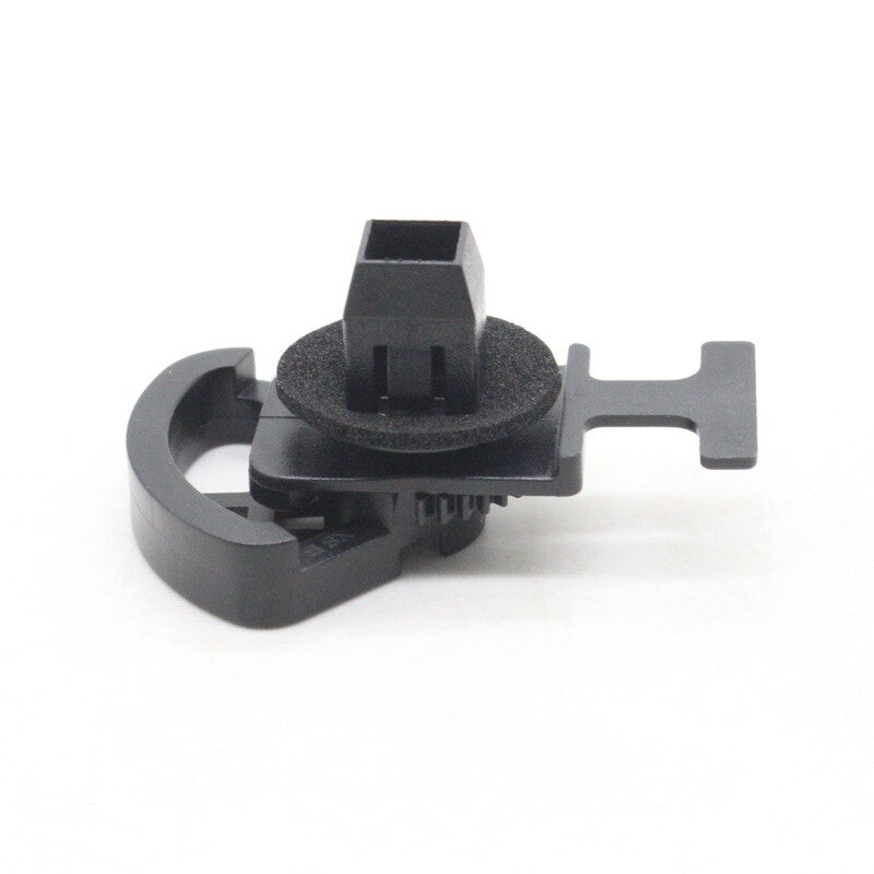 4-piece pack for Mitsubishi MB814151 clip bracket fastener windshield spacer fixator