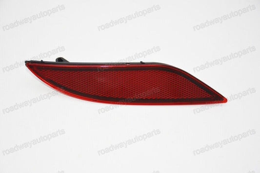 Passenger Side Right Rear Bumper Reflector light for Chevrolet Malibu 2016-2018