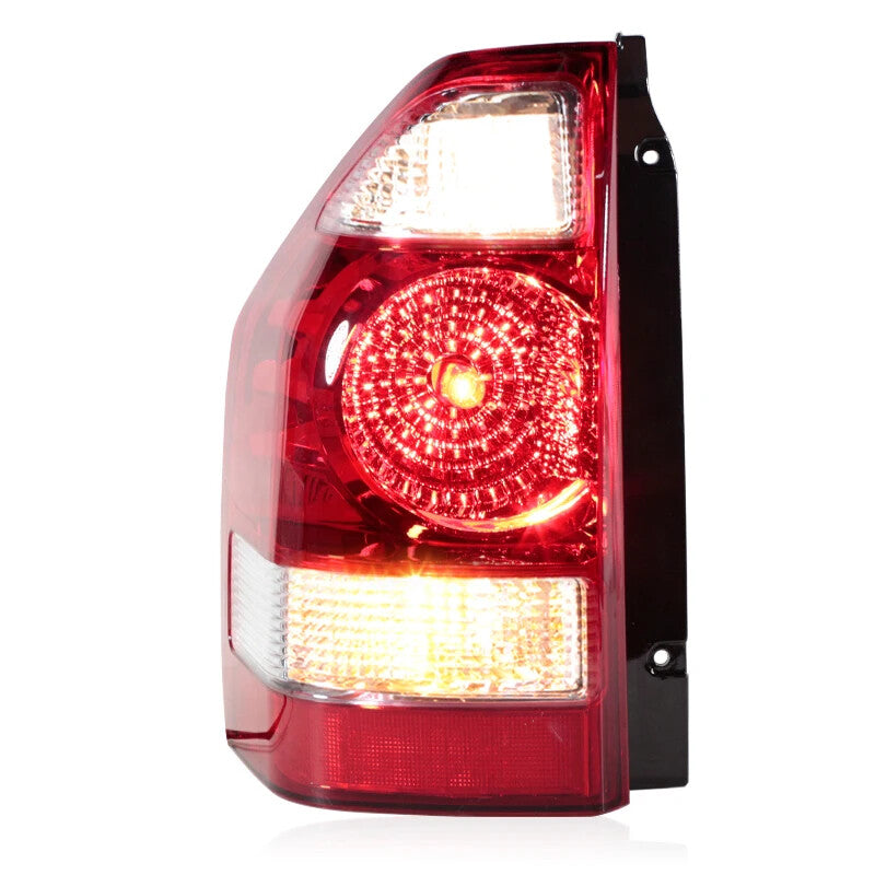 One-piece left rear taillight for Mitsubishi Pajero 2003-2006 turn signal stop light