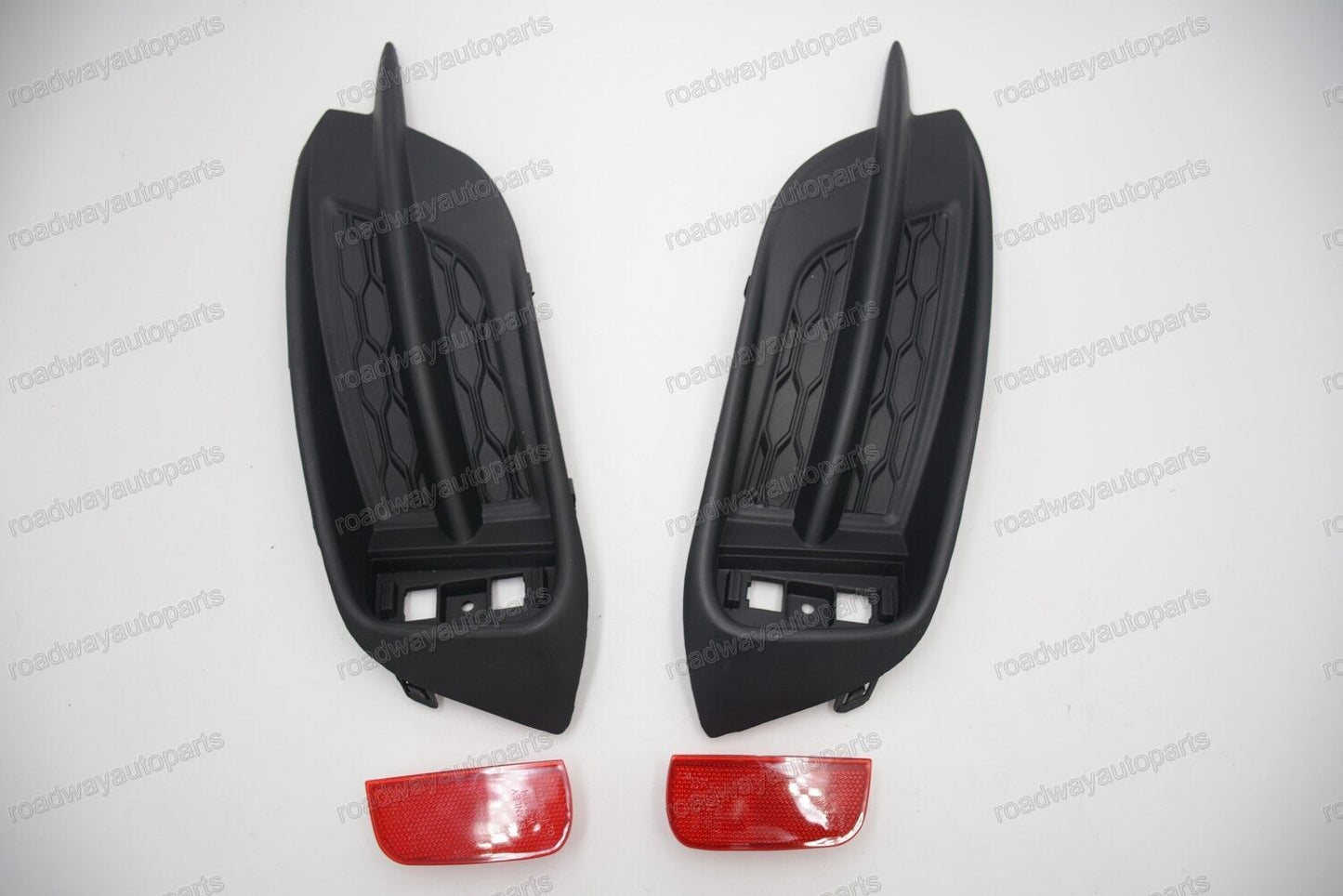 1Pair Rear Bumper Reflector Light w/Cover Trim for HONDA for CIVIC SEDAN 2016-2018