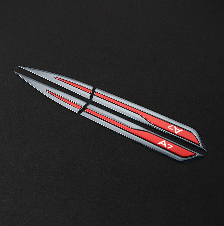 Metal stickers, badges, and decals for Audi A7 side fenders, red, 2-piece set.