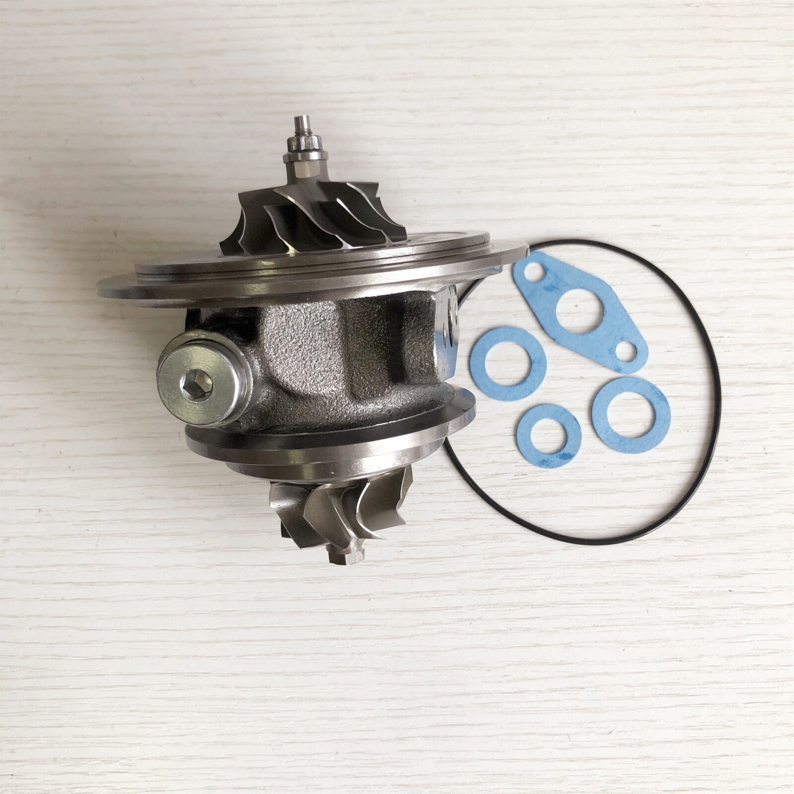 GT1549SL 790318-0008,790318-0006,790318-0004,790318-5006S AA5E6K682BF CHRA/Core