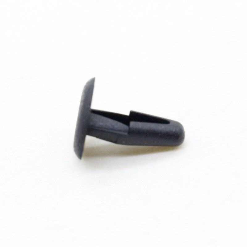 15 Car trim mounting clips and rivets suitable for Honda , for Mitsubishi , and for Nissan