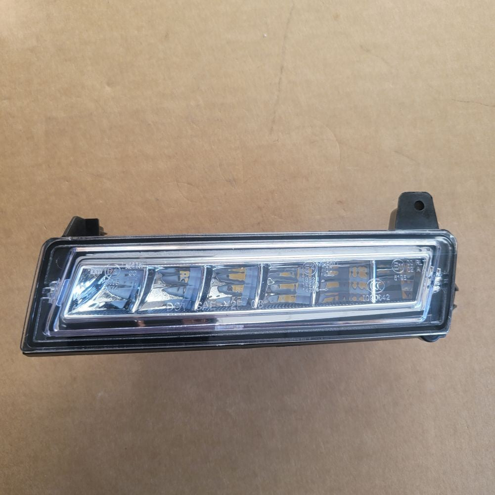 Daytime running lights are suitable for Mercedes-Benz GLK350 W164 X164 X204 2010 - 2012