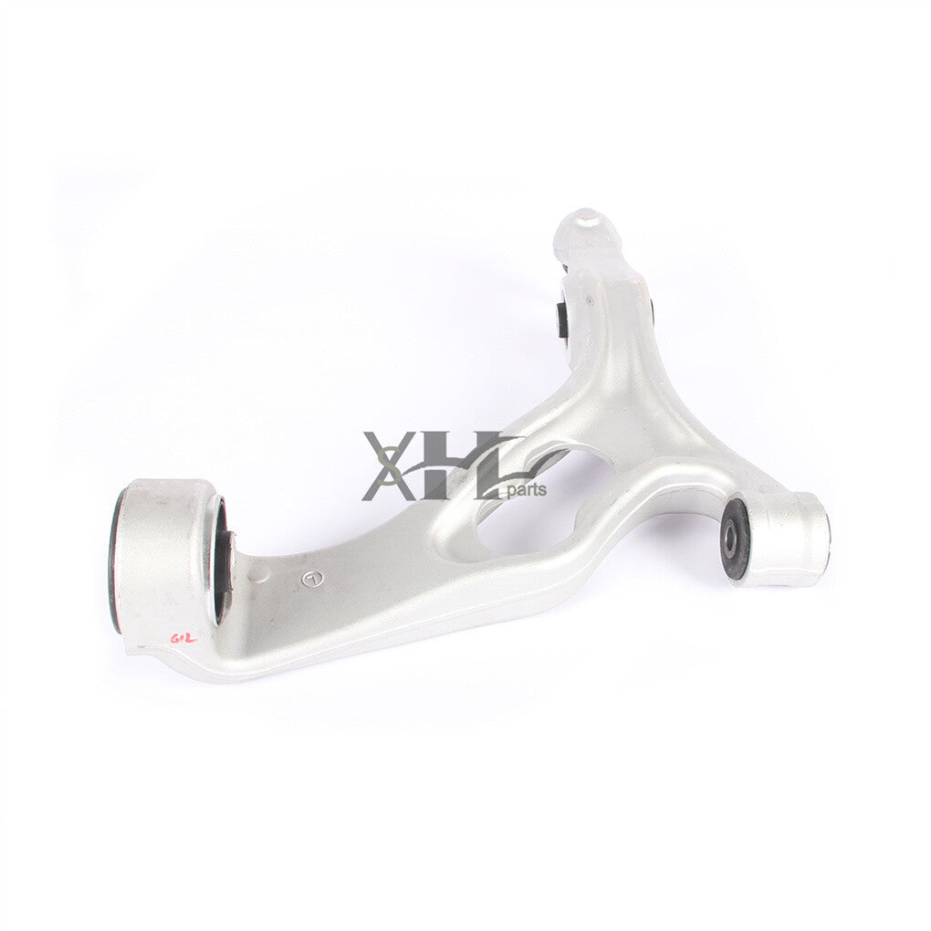 The lower left front part of the control arm is suitable for Volkswagen Touareg, for Audi Q7, and for Porsche .