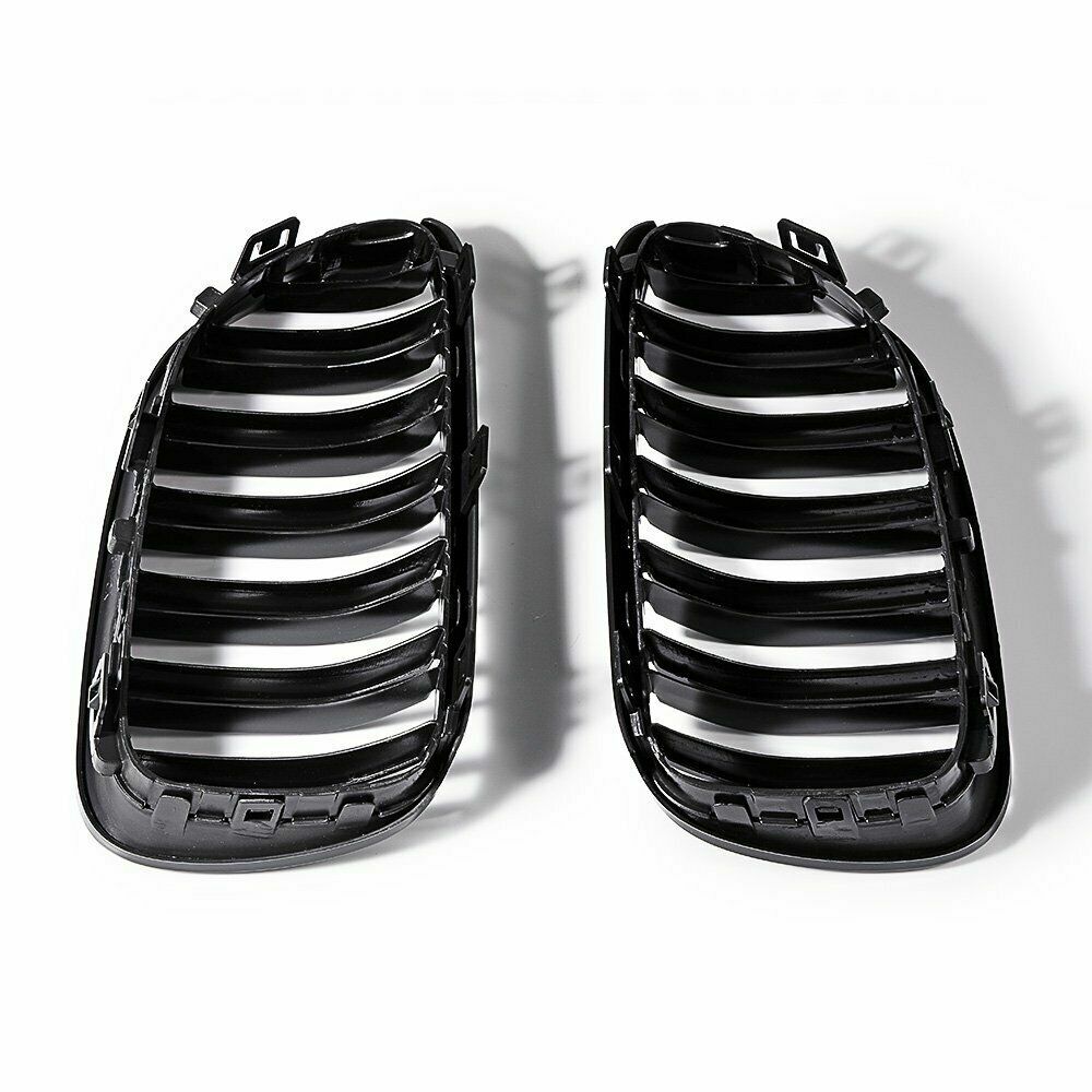 A pair of gloss black front kidney grilles are available on 2011-2013 for BMW E92, E93, 328i, 335i Coupe LCI.