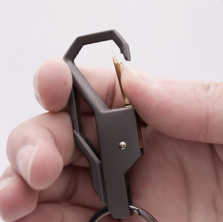 Car keychain, key ring, key fob, car accessories, silver metal, suitable for XC60