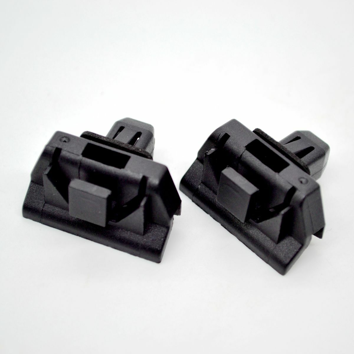 20-pack for Chrysler 4658673 Front and Rear Door Weatherstrip Fixing Clips