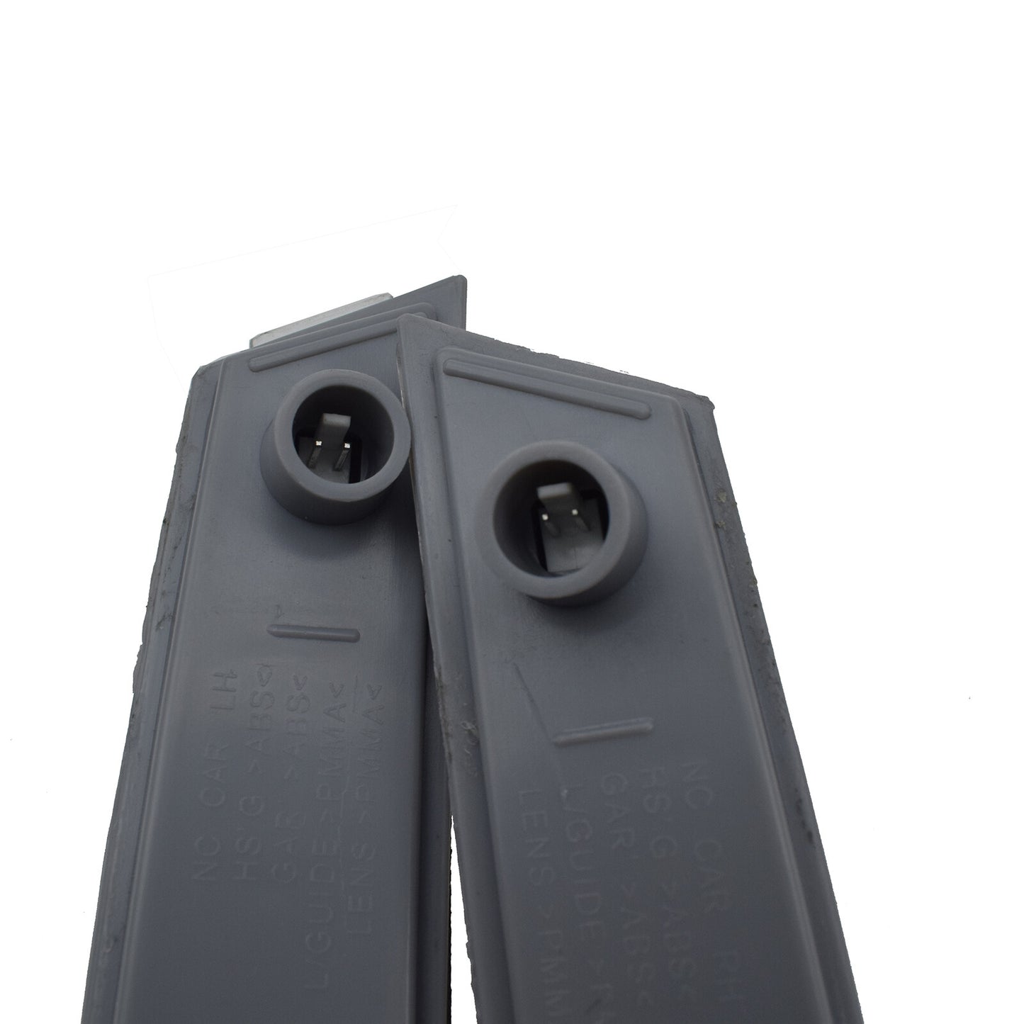 A pair of turn signals for left and right side mirrors suitable for Hyundai Santa Fe XL 2014 - 2017