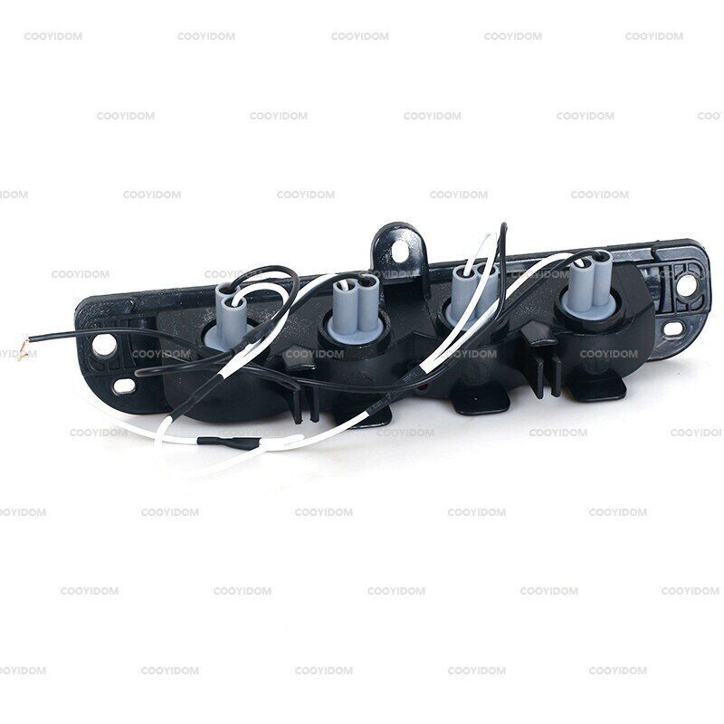 Rear third brake light stop light 8334A059 Applicable to 2004-2015 for Mitsubishi L200 Triton
