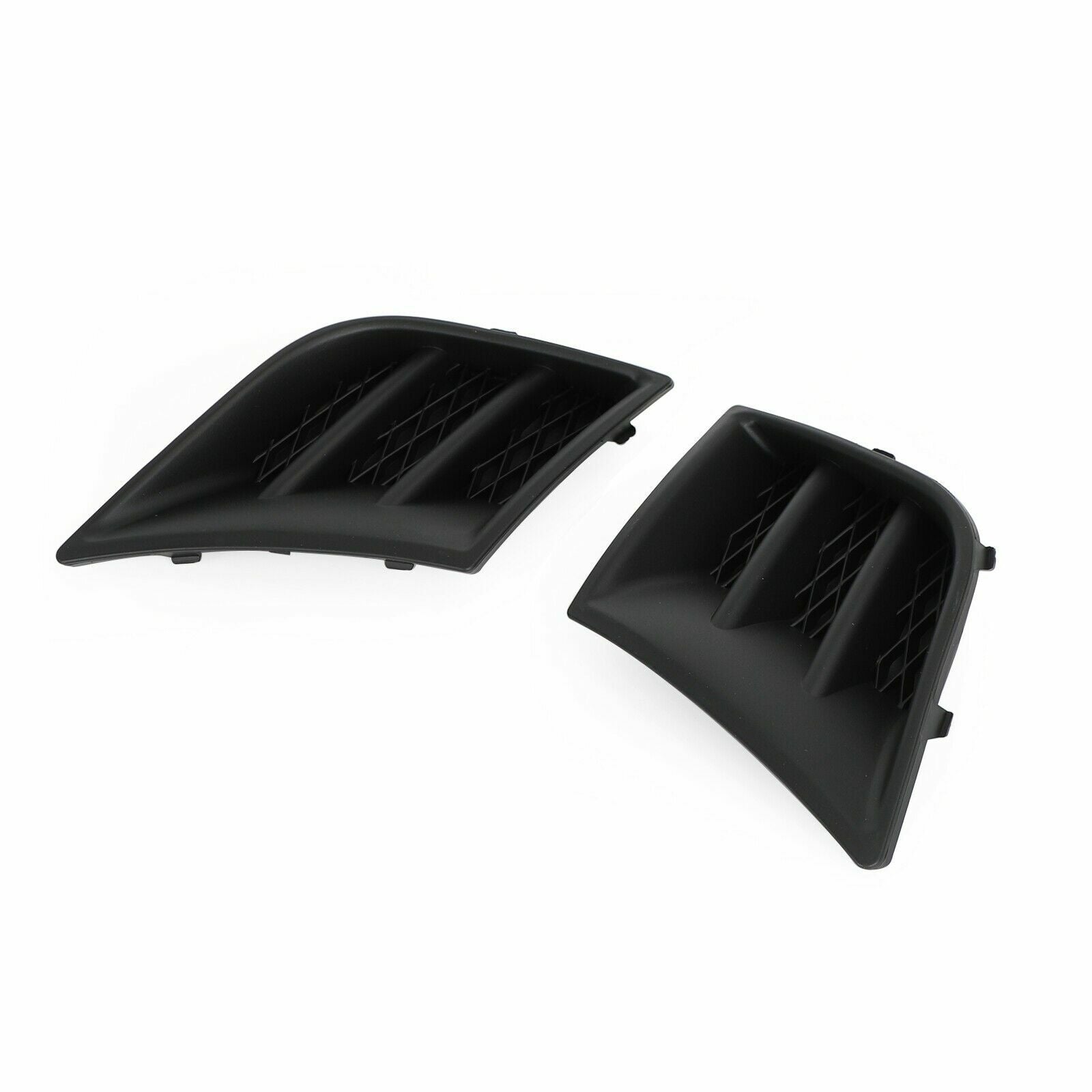 Suitable for Peugeot 107 models from 2009, 2010, 2011, and 2012, featuring dual front bumper fog grilles without light vents.