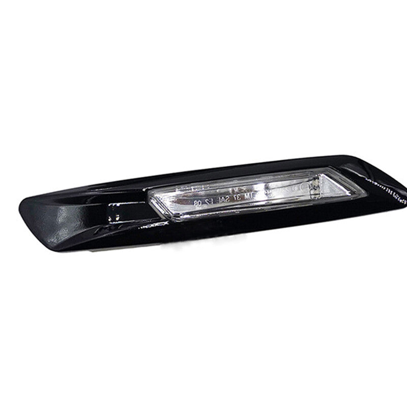 Pair black Fender Marker Corner Leaf Plate Light for BMW 5 Series F10 2011-2013