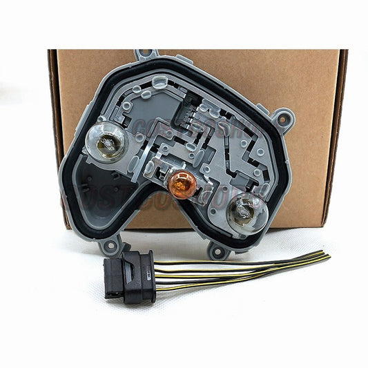 FOR 15 16 17 for JEEP RENEGADE REAR LEFT SIDE TAILLIGHT LAMP BRACKETPLUG