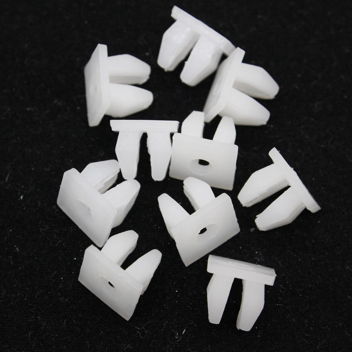 20 Nylon Nuts 8 Screw Size Fits 7mm x 7mm Hole for Toyota 90189-04014