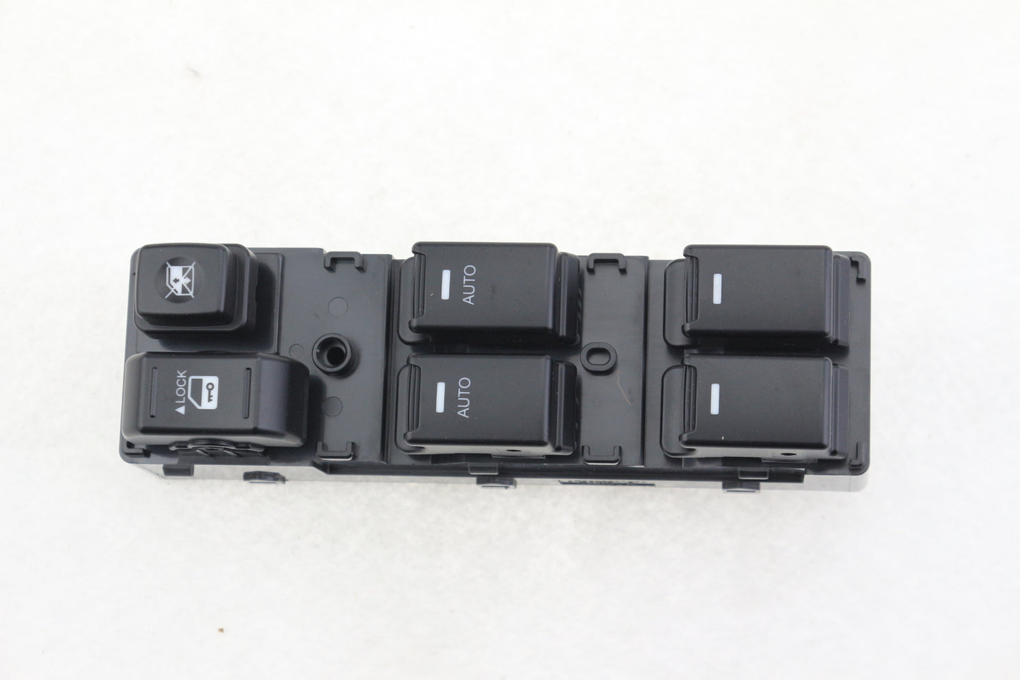 Car Electric Door Power Window Switch 93570-2P200 Fit for Kia Sorento 2010-2012