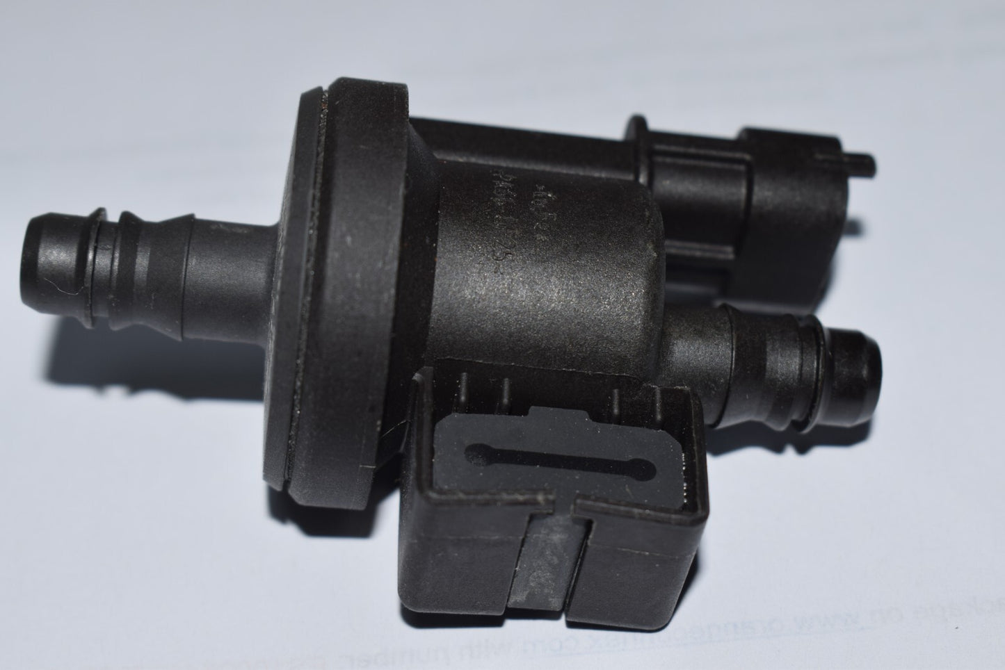 C1B1-9G866-AA 0280142517 OEM Fuel Evaporation Purge Valve for Ford Fiesta Focus
